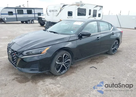 2025 Nissan Altima Sr Fwd из США, поврежденный, VIN 1N4BL4CV6SN335158